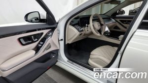 Mercedes-Benz S-Class S450L 4MATIC 2023 года из Южной Кореи