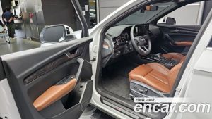 Audi Q5 40 TDI 4WD Premium Sportback 2023 года из Южной Кореи