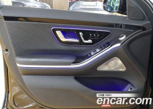 Mercedes-Benz S-Class S450L 4MATIC 2023 года из Южной Кореи