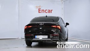Kia K5 Prestige 2024 года из Южной Кореи