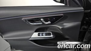 Mercedes-Benz E-Class E200 Avantgarde 2024 года из Южной Кореи
