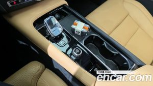 Volvo S90 B6 AWD Ultra Bright 2025 года из Южной Кореи