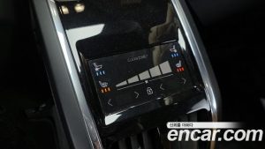 Volvo S90 B6 AWD Ultra Bright 2025 года из Южной Кореи