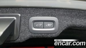 Volvo S90 B6 AWD Ultra Bright 2025 года из Южной Кореи