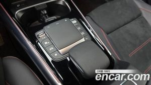 Mercedes-Benz GLA-Class GLA250 4MATIC 2023 года из Южной Кореи