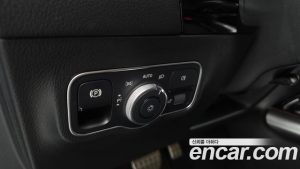 Mercedes-Benz GLA-Class GLA250 4MATIC 2023 года из Южной Кореи