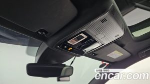 Volkswagen Golf 2.0 GTI 2023 года из Южной Кореи