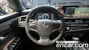 Lexus ES Executive 2023 года из Южной Кореи