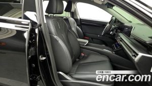 Hyundai Grandeur Exclusive 2025 года из Южной Кореи