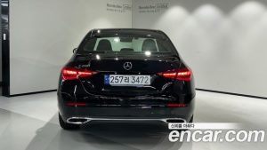 Mercedes-Benz C-Class C200 Avantgarde 2024 года из Южной Кореи