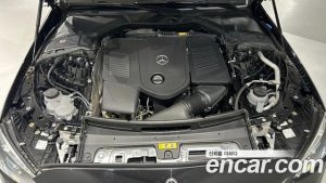 Mercedes-Benz C-Class C200 Avantgarde 2024 года из Южной Кореи