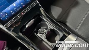 Mercedes-Benz C-Class C200 Avantgarde 2024 года из Южной Кореи