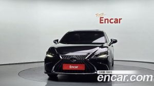 Lexus ES Executive 2023 года из Южной Кореи