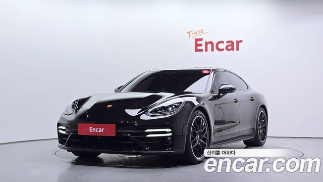 Porsche Panamera 4.0 GTS 2023 года из Кореи