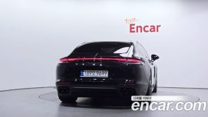 Porsche Panamera 4.0 GTS 2023 года из Южной Кореи