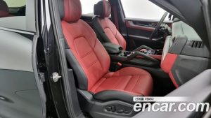 Porsche Cayenne 3.0 Coupe 2024 года из Южной Кореи