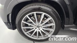 Mercedes-Benz GLS-Class GLS400d 4MATIC 2023 года из Южной Кореи