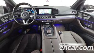 Mercedes-Benz GLS-Class GLS400d 4MATIC 2023 года из Южной Кореи