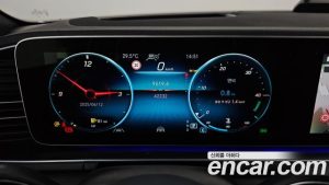 Mercedes-Benz GLS-Class GLS400d 4MATIC 2023 года из Южной Кореи