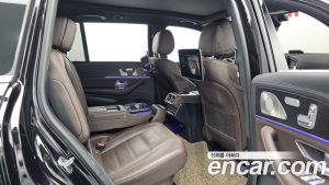 Mercedes-Benz GLS-Class GLS400d 4MATIC 2023 года из Южной Кореи