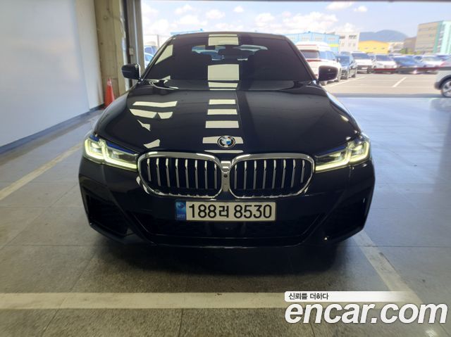 39879690_001.jpg BMW 5-Series 530i M Sport 2023 года из Южной Кореи