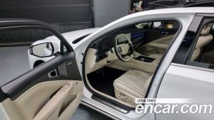 Kia K8 Signature 2025 года из Южной Кореи