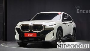 BMW XM 4.4 2023 года из Южной Кореи