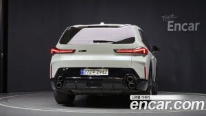 BMW XM 4.4 2023 года из Южной Кореи