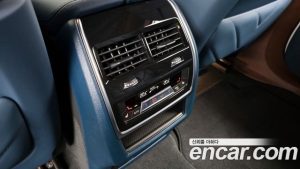 BMW XM 4.4 2023 года из Южной Кореи