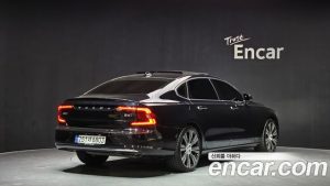 Volvo S90 B6 AWD ULTIMATE Bright 2023 года из Южной Кореи