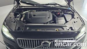 Volvo S90 B6 AWD ULTIMATE Bright 2023 года из Южной Кореи