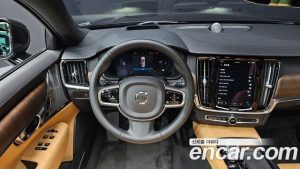 Volvo S90 B6 AWD ULTIMATE Bright 2023 года из Южной Кореи