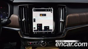 Volvo S90 B6 AWD ULTIMATE Bright 2023 года из Южной Кореи