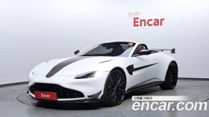 Astonmartin Vantage 4.0 V8 Roadster F1 Edition 2022 года из Южной Кореи