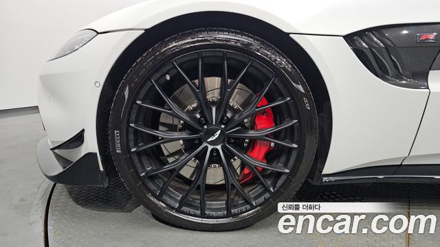 39886829_005.jpg Astonmartin Vantage 4.0 V8 Roadster F1 Edition 2022 года из Южной Кореи