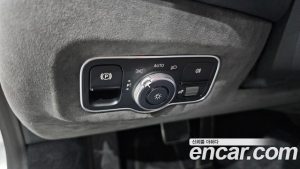 Astonmartin Vantage 4.0 V8 Roadster F1 Edition 2022 года из Южной Кореи