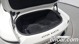 Astonmartin Vantage 4.0 V8 Roadster F1 Edition 2022 года из Южной Кореи