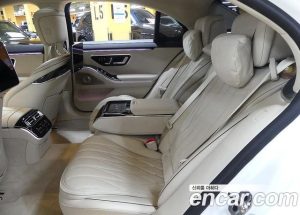 Mercedes-Benz S-Class AMG S63 E Performance 4MATIC 2024 года из Южной Кореи