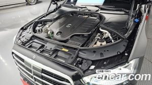 Mercedes-Benz S-Class S500L 4MATIC 2024 года из Южной Кореи