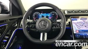 Mercedes-Benz S-Class S500L 4MATIC 2024 года из Южной Кореи
