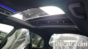 Mercedes-Benz S-Class S500L 4MATIC 2024 года из Южной Кореи