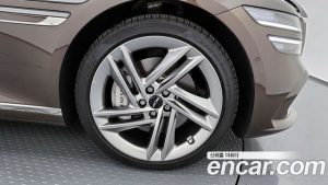 Genesis G80 Бензин 3.5 Turbo AWD 2025 года из Южной Кореи