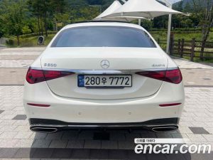 Mercedes-Benz S-Class S500L 4MATIC 2023 года из Южной Кореи