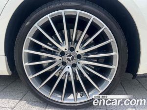 Mercedes-Benz S-Class S500L 4MATIC 2023 года из Южной Кореи