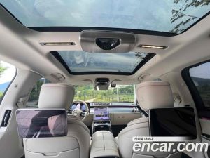 Mercedes-Benz S-Class S500L 4MATIC 2023 года из Южной Кореи