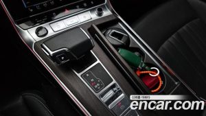 Audi A7 45 TDI 4WD Premium 2023 года из Южной Кореи