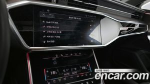 Audi A7 45 TDI 4WD Premium 2023 года из Южной Кореи