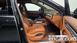 Porsche Cayenne 4.0 Turbo Coupe 2023 года из Южной Кореи