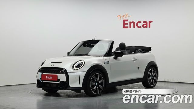 Mini Cooper Convertible Seaside Edition 2023 года из Кореи