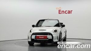 Mini Cooper Convertible Seaside Edition 2023 года из Южной Кореи